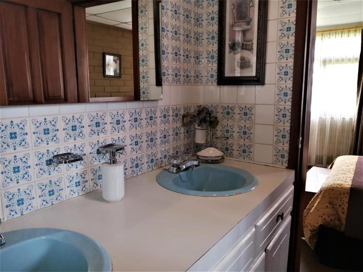 Chester'S B&B Tababela Εξωτερικό φωτογραφία